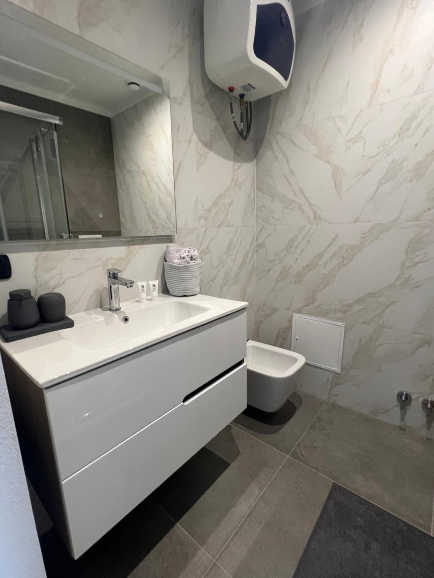 Monolocale Ovidio Apart otel Milano Dış mekan fotoğraf